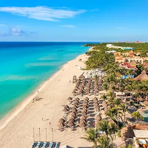5* Курортный комплекс Iberostar Waves Quetzal