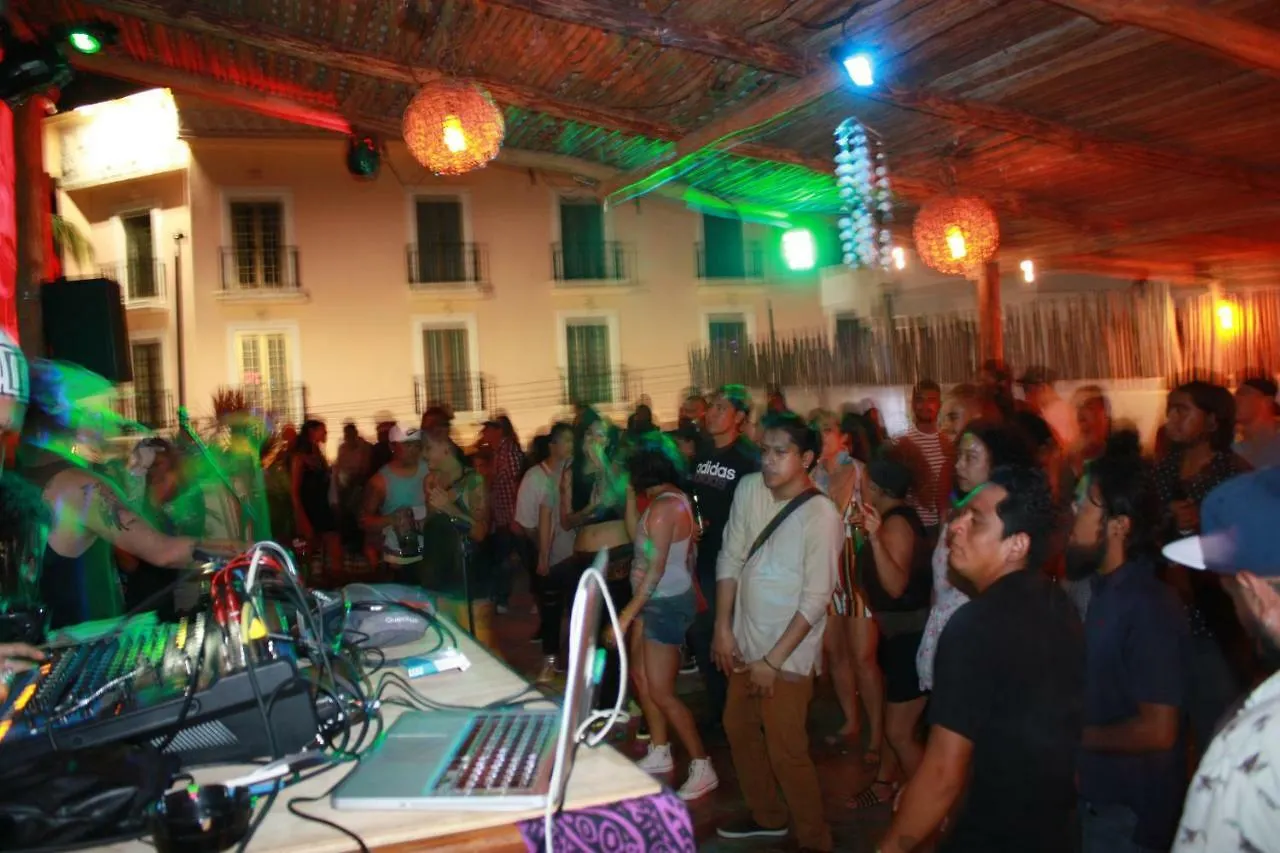 Wabi Hostel Πλάγια Ντελ Κάρμεν