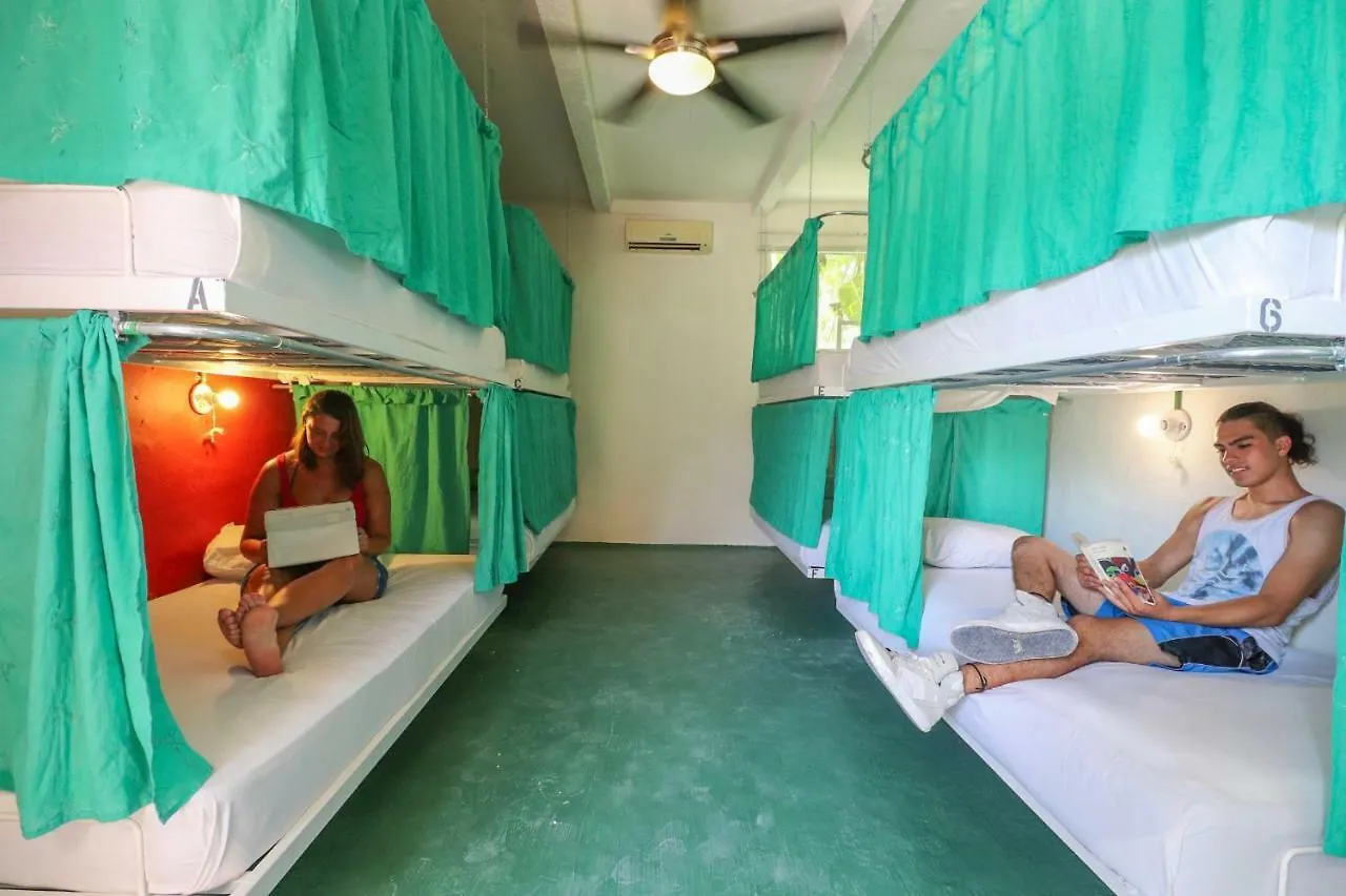 Wabi Hostel Πλάγια Ντελ Κάρμεν