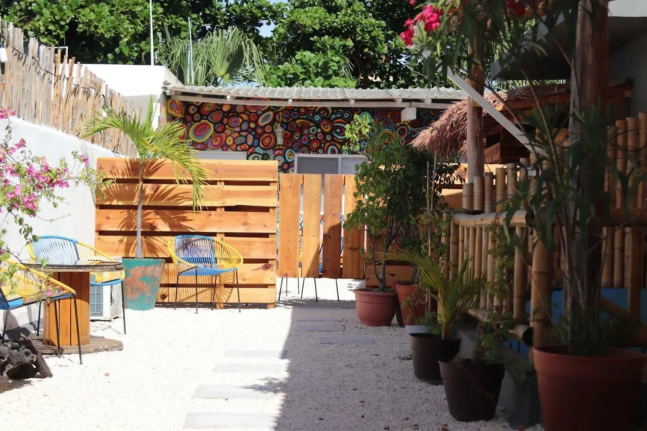 Wabi Hostel 신데 델 카르멘