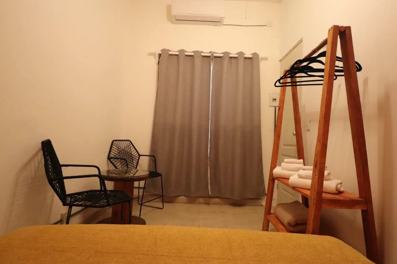 Wabi Hostel 신데 델 카르멘